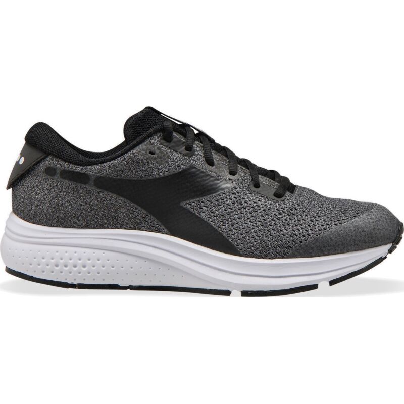 DIADORA Kuruka 5 Black/White