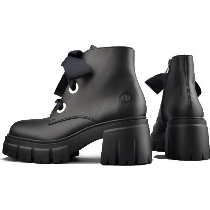 ALTERCORE Anastasia Vegan Black
