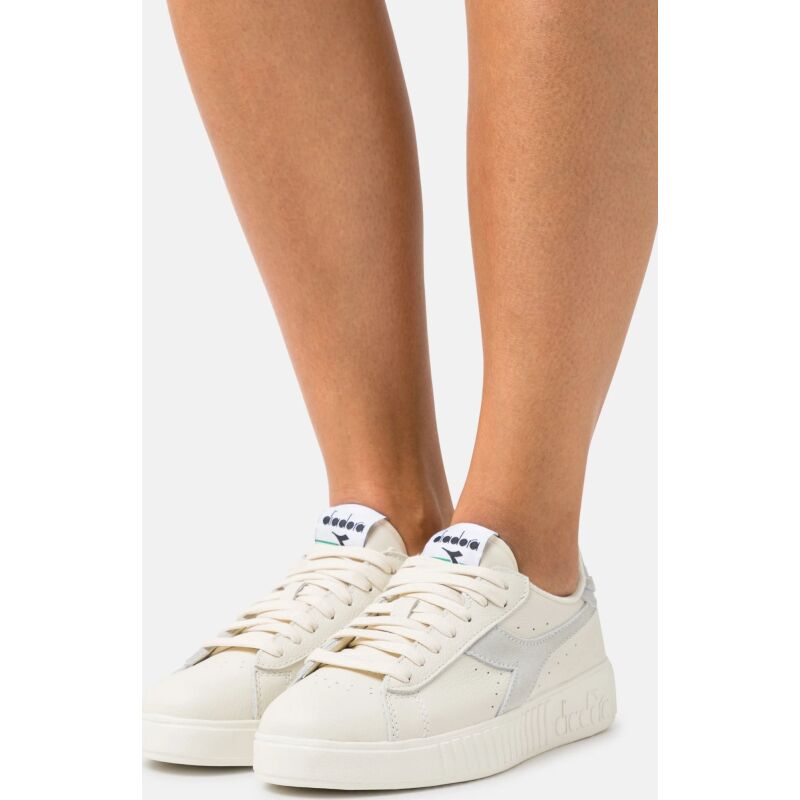 DIADORA Game Step Premium Tumbled Leather White