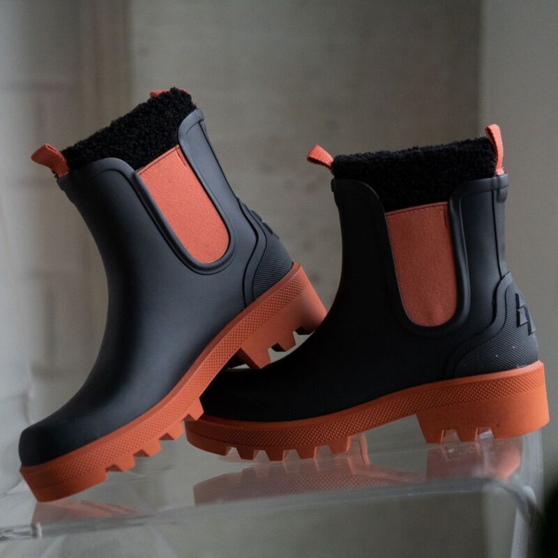 COUGAR Ignite Winter Rubber Black/Brick