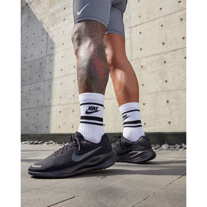 Nike Revolution 7 Men's Black/Off-Noir