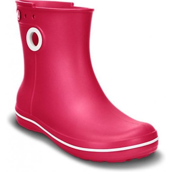 Crocs™ Women’s Jaunt Shorty Boot Berry