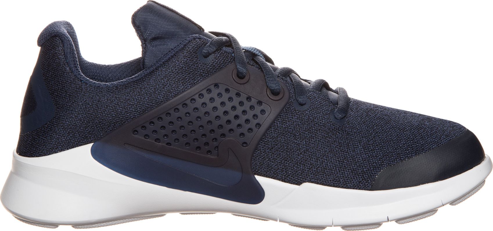 nike arrowz black and white