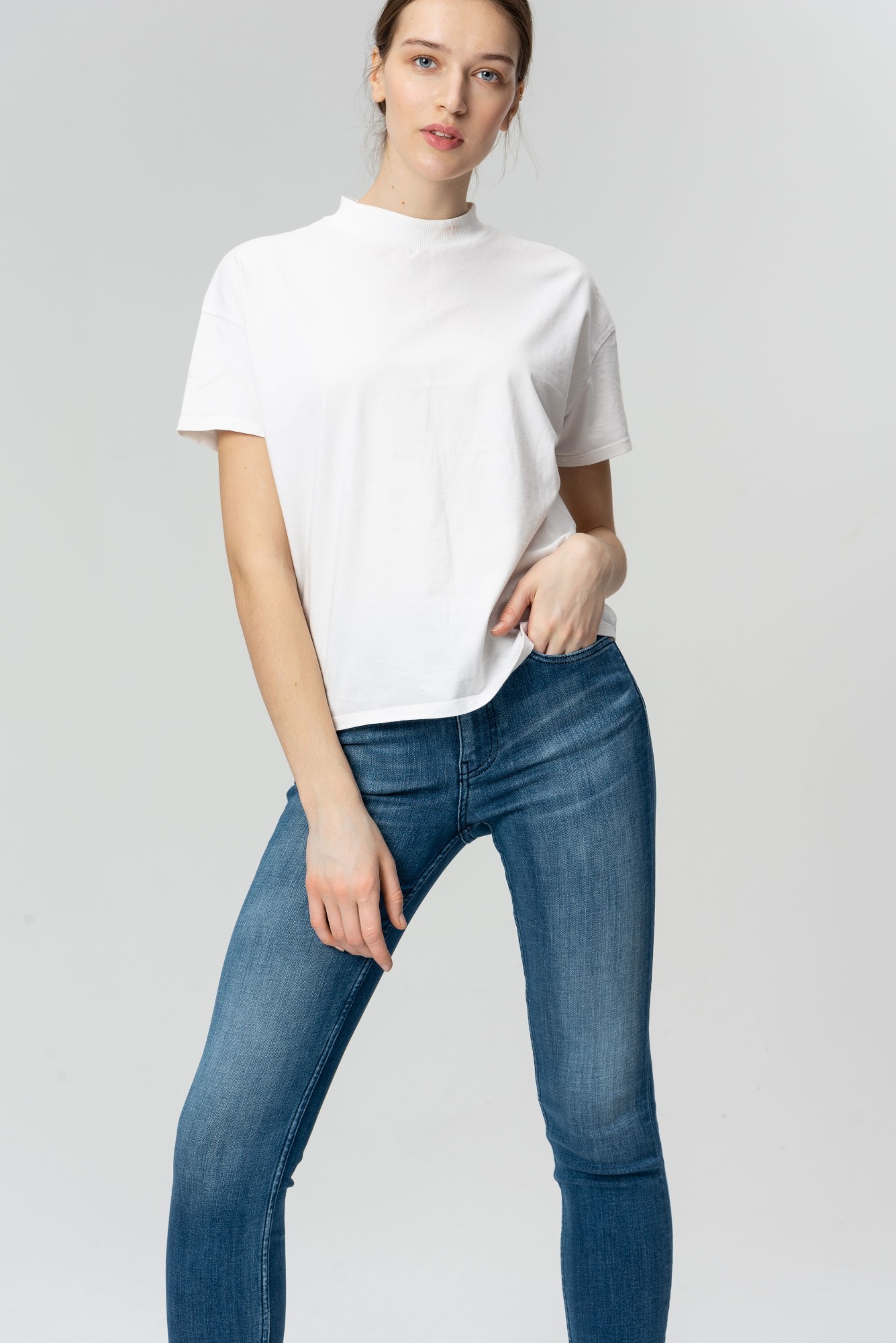 AUDIMAS Priglud. silueto tamprūs džinsai 2011-142 Denim W27/L30